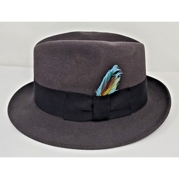 Vintage Godfather Dyna Felt Fedora Gray Hat W/ Feathers 7 1/8" Bee Hats U151 - Picture 1 of 11